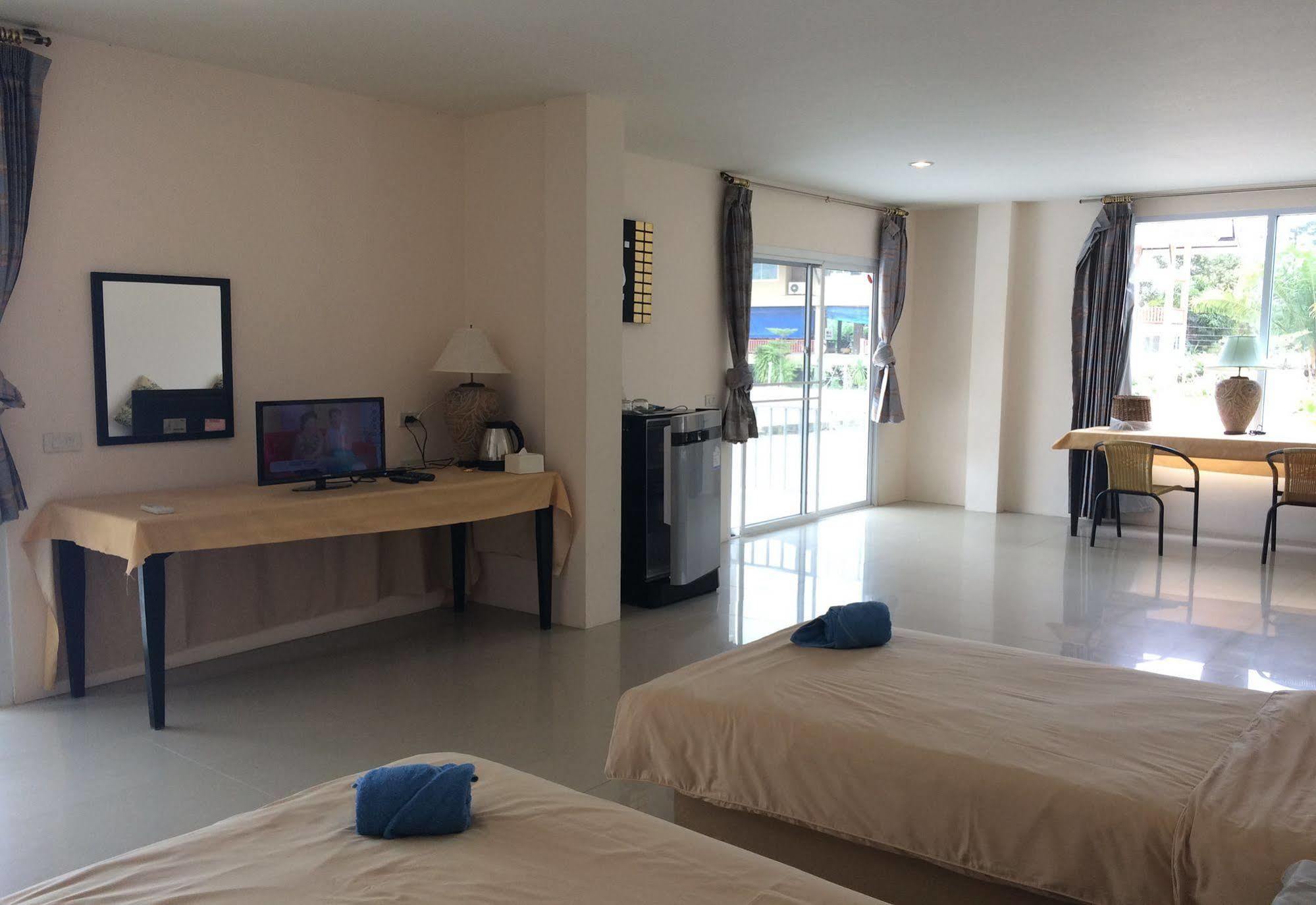 Water Palm Resort Talat Yai Zewnętrze zdjęcie